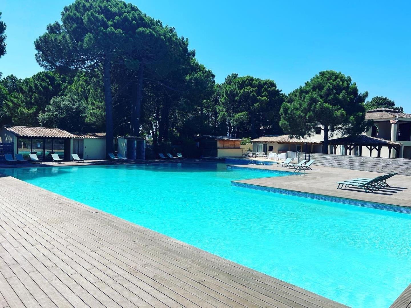 Cala Rossa By Sarai, Apt T2 4 Personnes, Dans Residence Hoteliere Avec Piscine Lecci Exterior foto